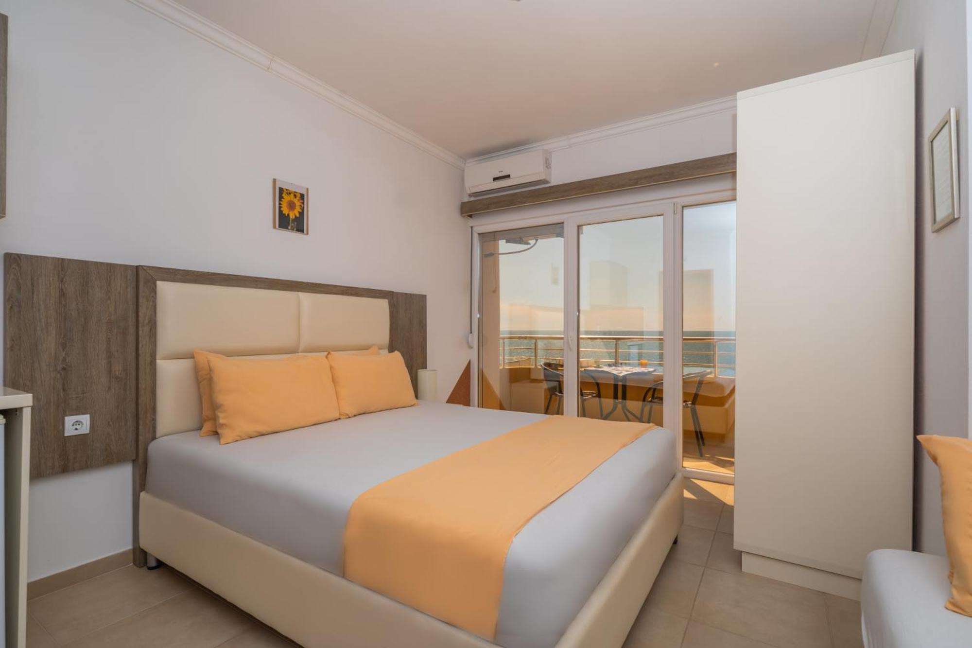 Apartments Dobra Voda Bilik gambar